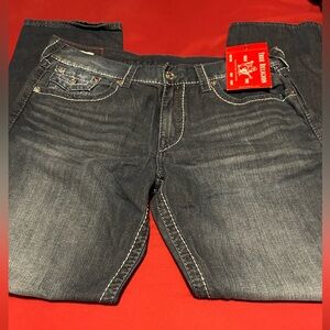 NWT! True Religion Men’s jeans size 38